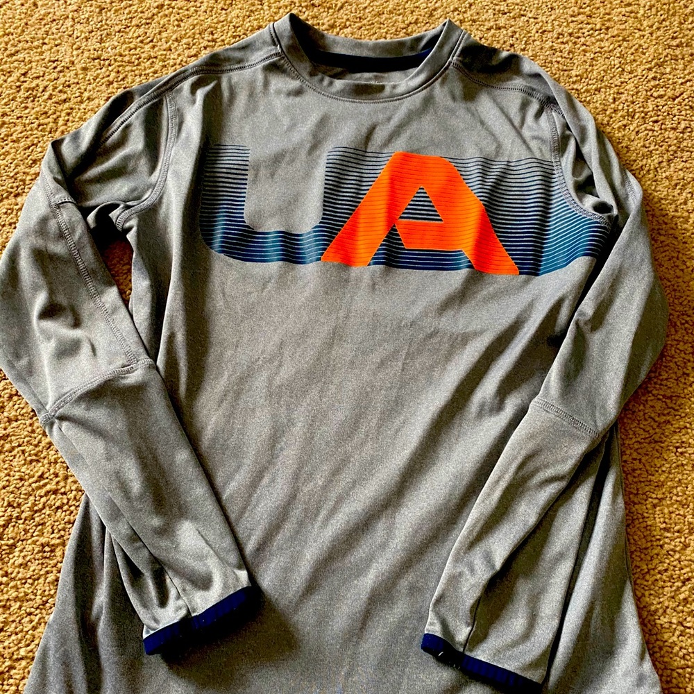 Boys UA long sleeve tee, size XL